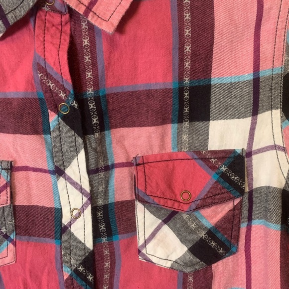 Arizona Jean Co Snap Front Flannel Shirt Black Pink Red Plaid Size Medium Womens - Picture 3 of 5